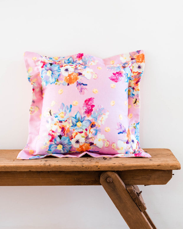 Sarah Cushion
